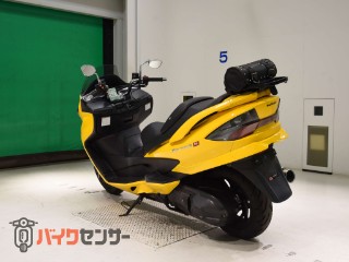 スカイウェイブ250 タイプM　ＣＪ４５Ａモデル　カスタムマフラー　キャリア付き[img5]