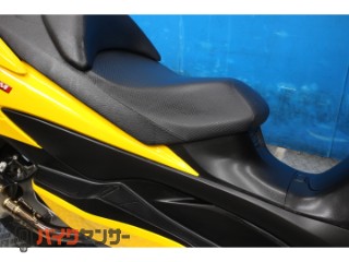 スカイウェイブ250 タイプM　ＣＪ４５Ａモデル　カスタムマフラー　キャリア付き[img23]