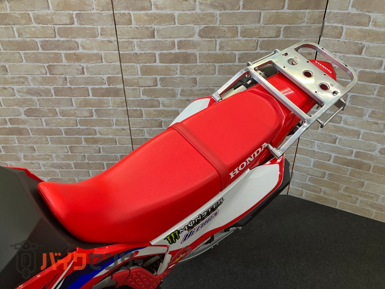 CRF250L SP忠男パワーボックス　ヨシムラサイレンサー　スクリーン　ナックルガード　ビックタンク　ワイドペグ　キャリア等カスタム_26