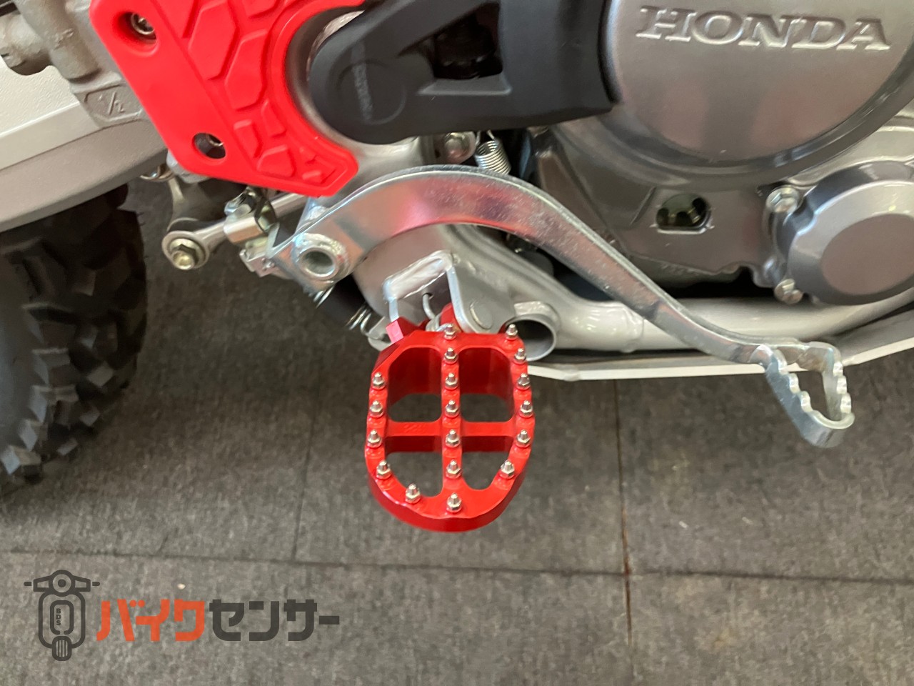 CRF250L SP忠男パワーボックス　ヨシムラサイレンサー　スクリーン　ナックルガード　ビックタンク　ワイドペグ　キャリア等カスタム_37