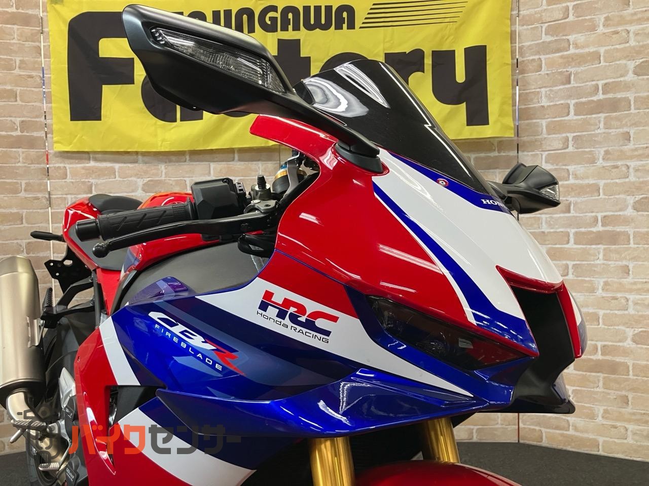 CBR1000RR-R　SP　GBレーシングカバー　スモークスクリーン　ETC ブレンボ　オーリンズ装着モデル_26
