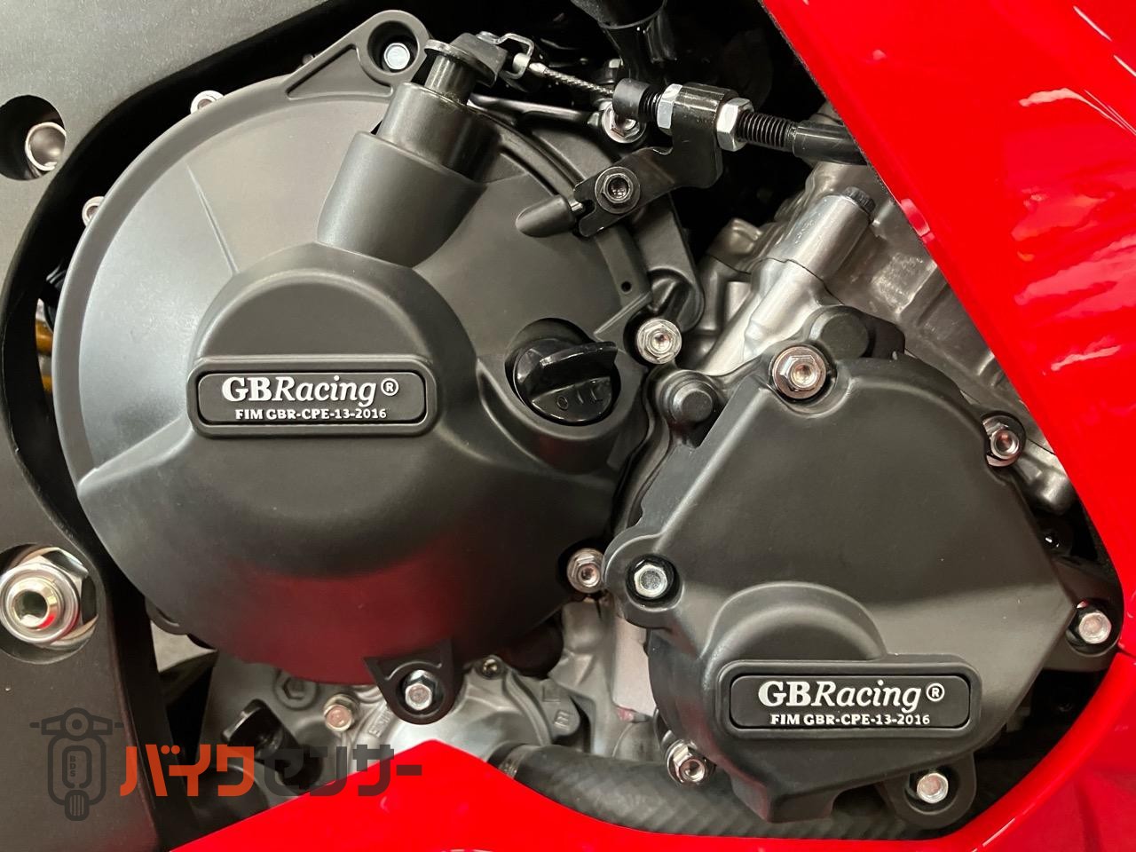 CBR1000RR-R　SP　GBレーシングカバー　スモークスクリーン　ETC ブレンボ　オーリンズ装着モデル_36