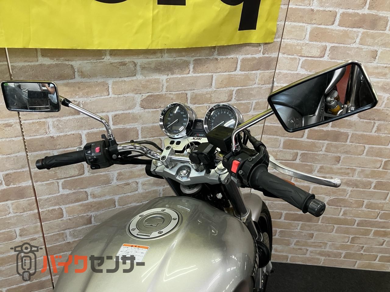 XJR400R オーリンズサスペンション　MOSキャリパー　WR'Sフルエキゾースト装着_19