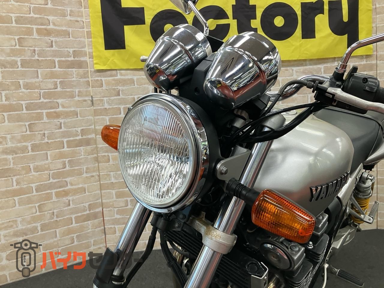 XJR400R オーリンズサスペンション　MOSキャリパー　WR'Sフルエキゾースト装着_22