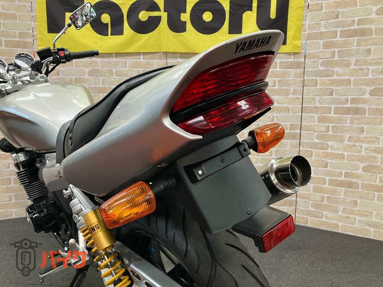 XJR400R オーリンズサスペンション　MOSキャリパー　WR'Sフルエキゾースト装着_37