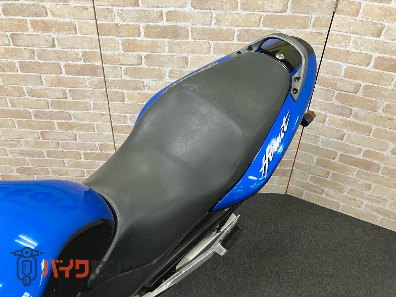 HORNET250　DX ヤマモトスリップオン　フェンダーレス　ウインカーカスタム_17