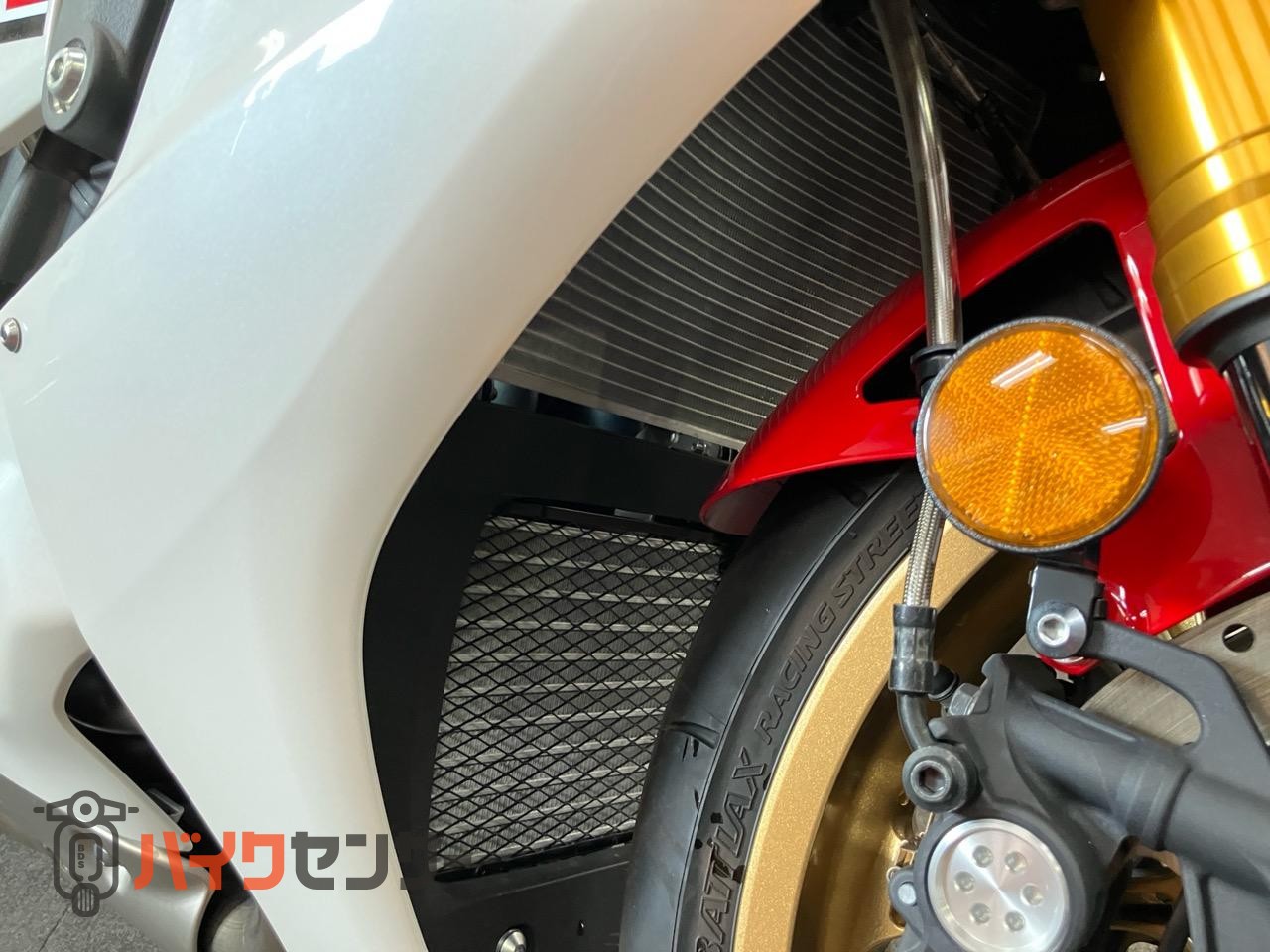 YZF-R1　2022年　RN65Jモデル　WGP参戦60周年アニバーサリーカラー_14