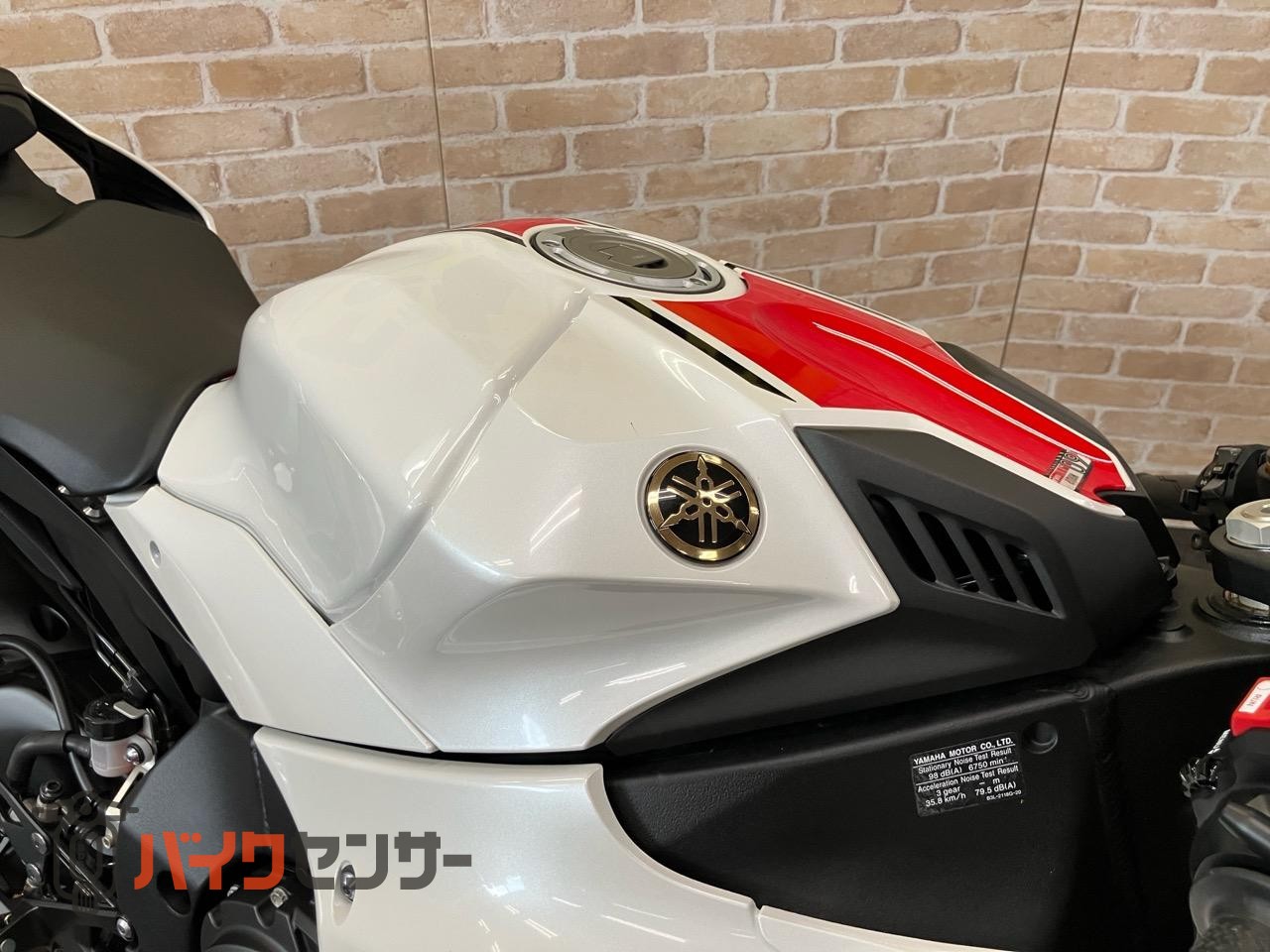 YZF-R1　2022年　RN65Jモデル　WGP参戦60周年アニバーサリーカラー_16