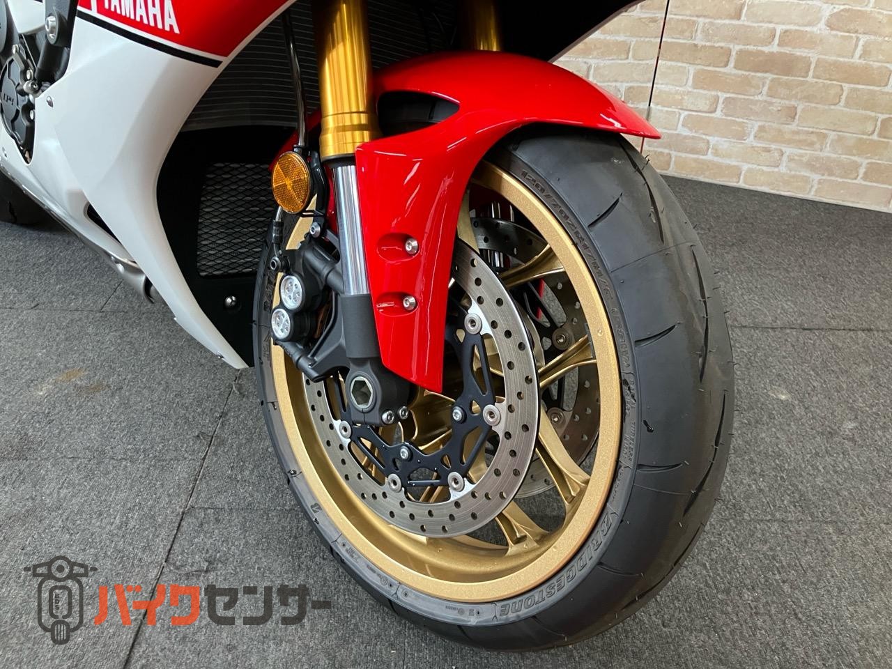 YZF-R1　2022年　RN65Jモデル　WGP参戦60周年アニバーサリーカラー_17