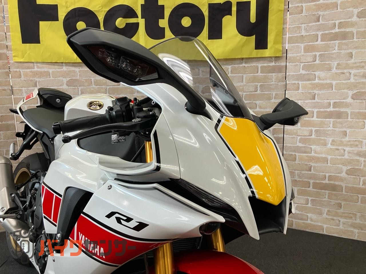 YZF-R1　2022年　RN65Jモデル　WGP参戦60周年アニバーサリーカラー_18