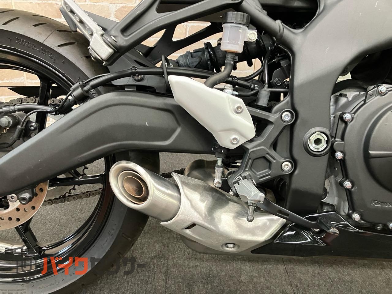NINJA ZX-25R サイドスライダー　クイックシフター　ETC スマホホルダー装着_7
