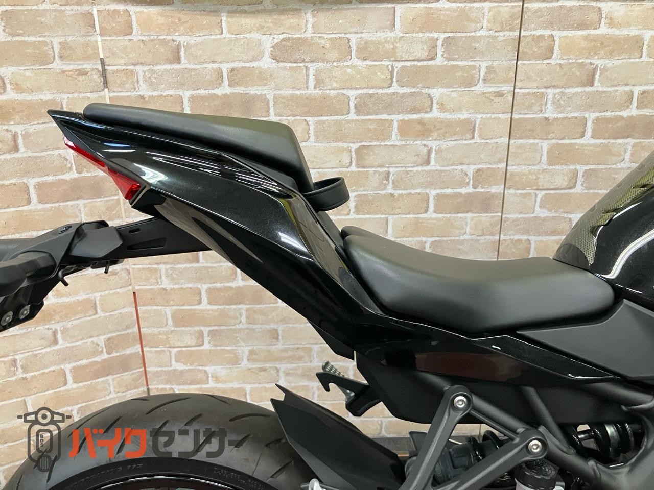 NINJA ZX-25R サイドスライダー　クイックシフター　ETC スマホホルダー装着_8