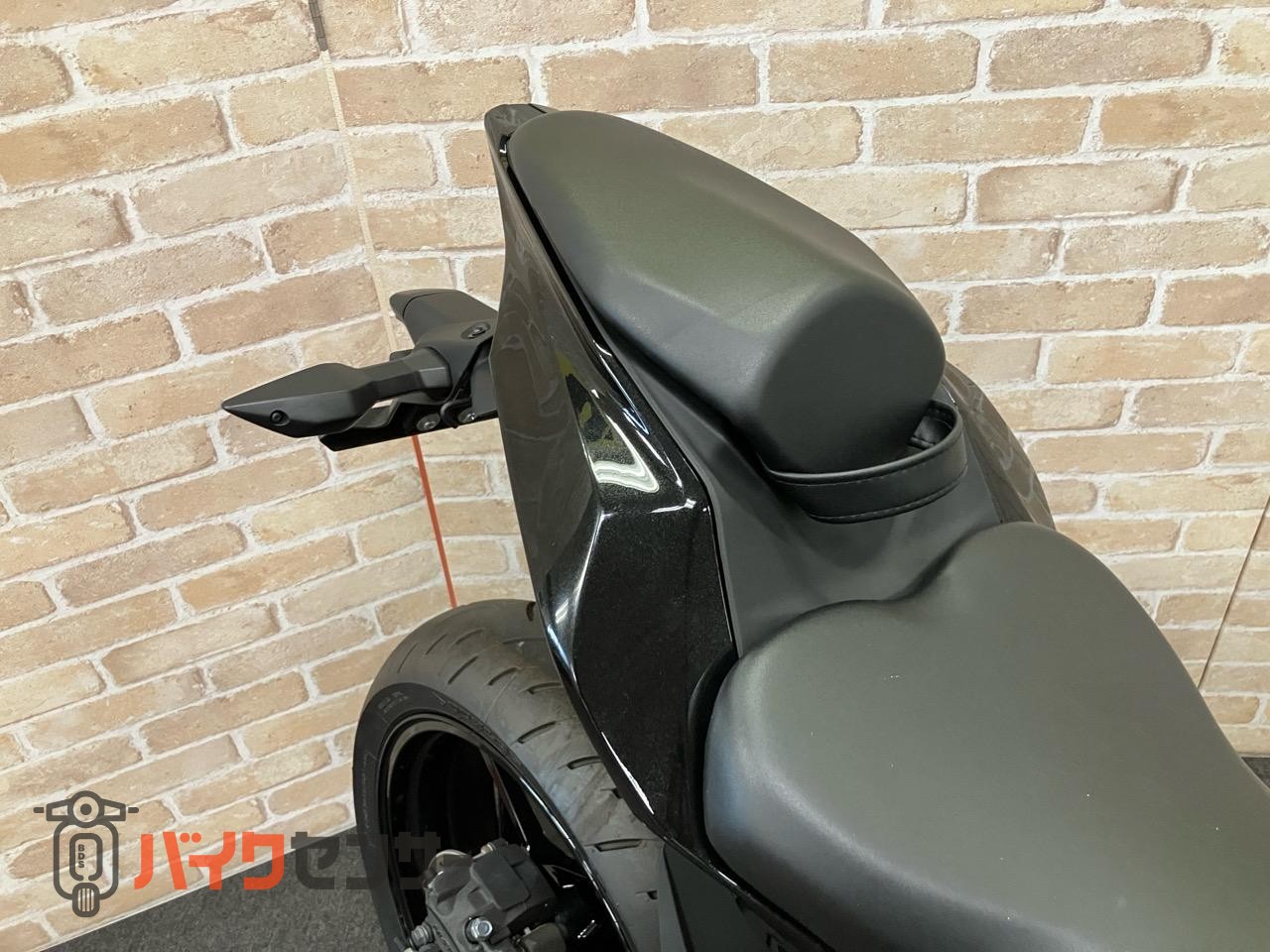 NINJA ZX-25R サイドスライダー　クイックシフター　ETC スマホホルダー装着_14