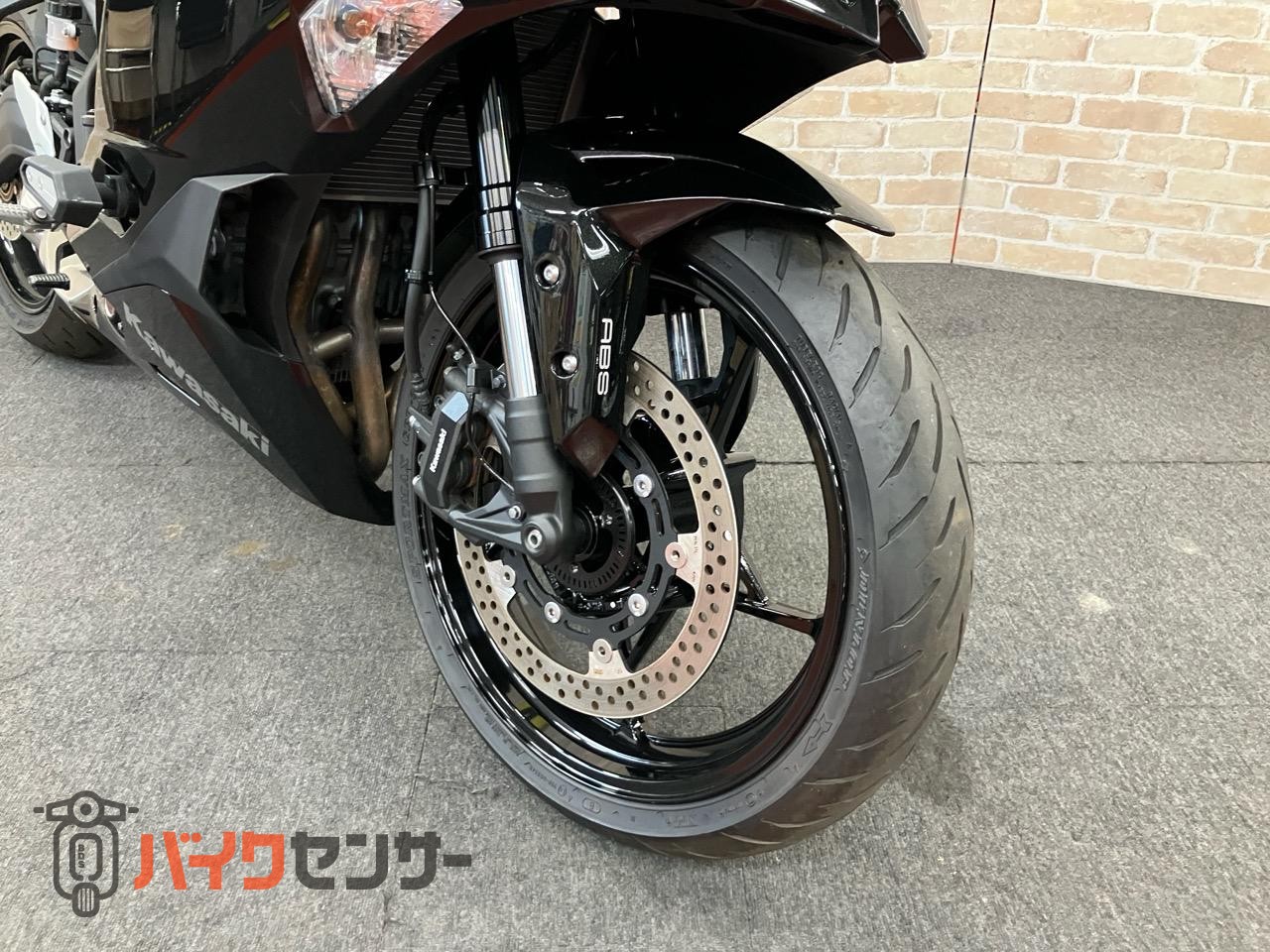 NINJA ZX-25R サイドスライダー　クイックシフター　ETC スマホホルダー装着_16
