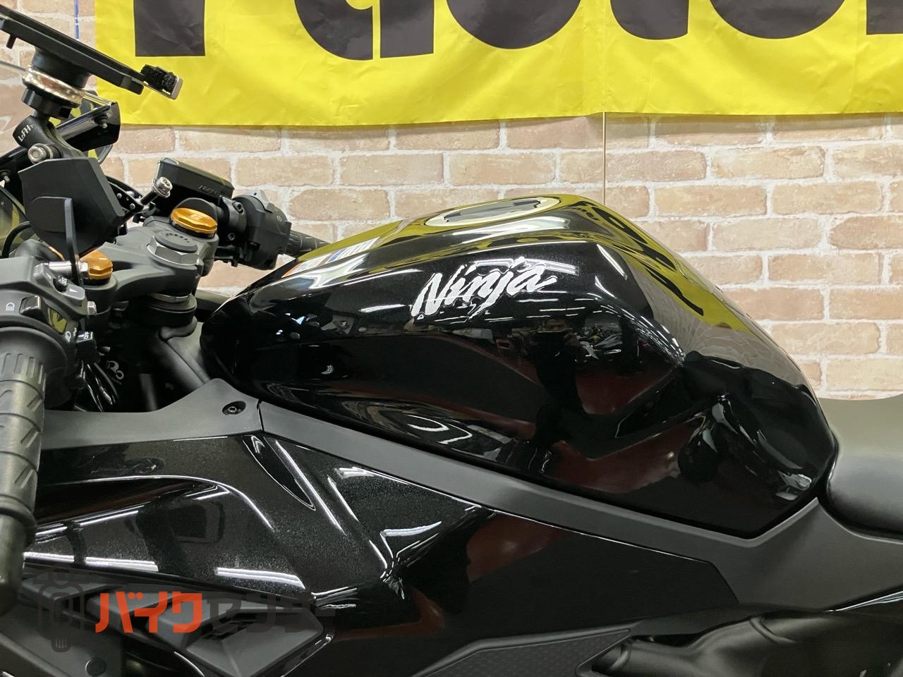NINJA ZX-25R サイドスライダー　クイックシフター　ETC スマホホルダー装着_26