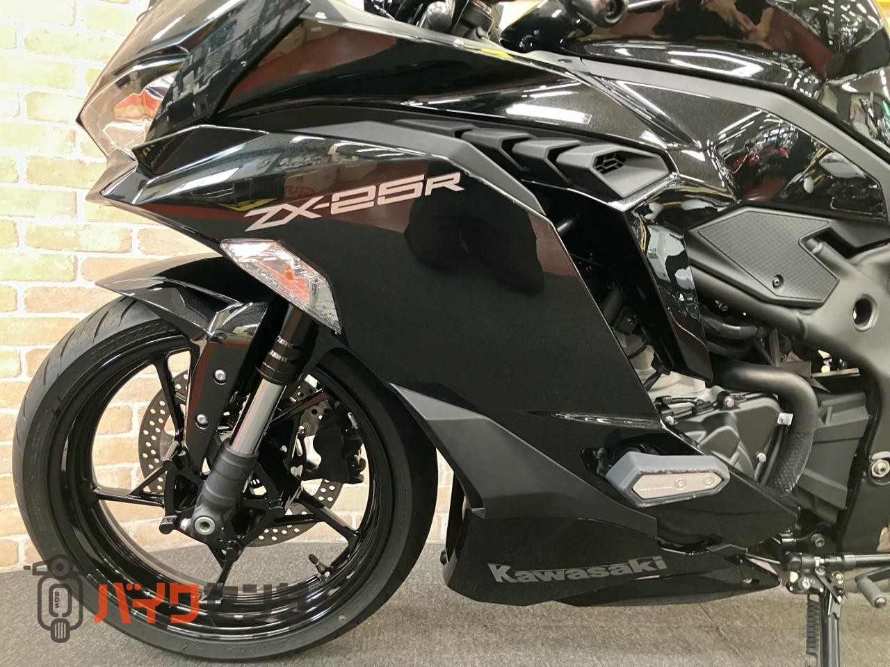 NINJA ZX-25R サイドスライダー　クイックシフター　ETC スマホホルダー装着_27