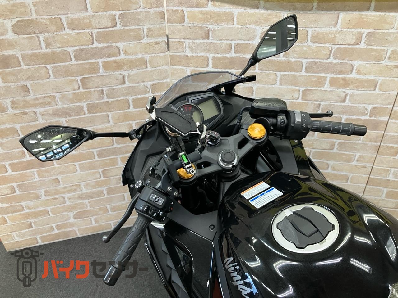 NINJA ZX-25R サイドスライダー　クイックシフター　ETC スマホホルダー装着_34