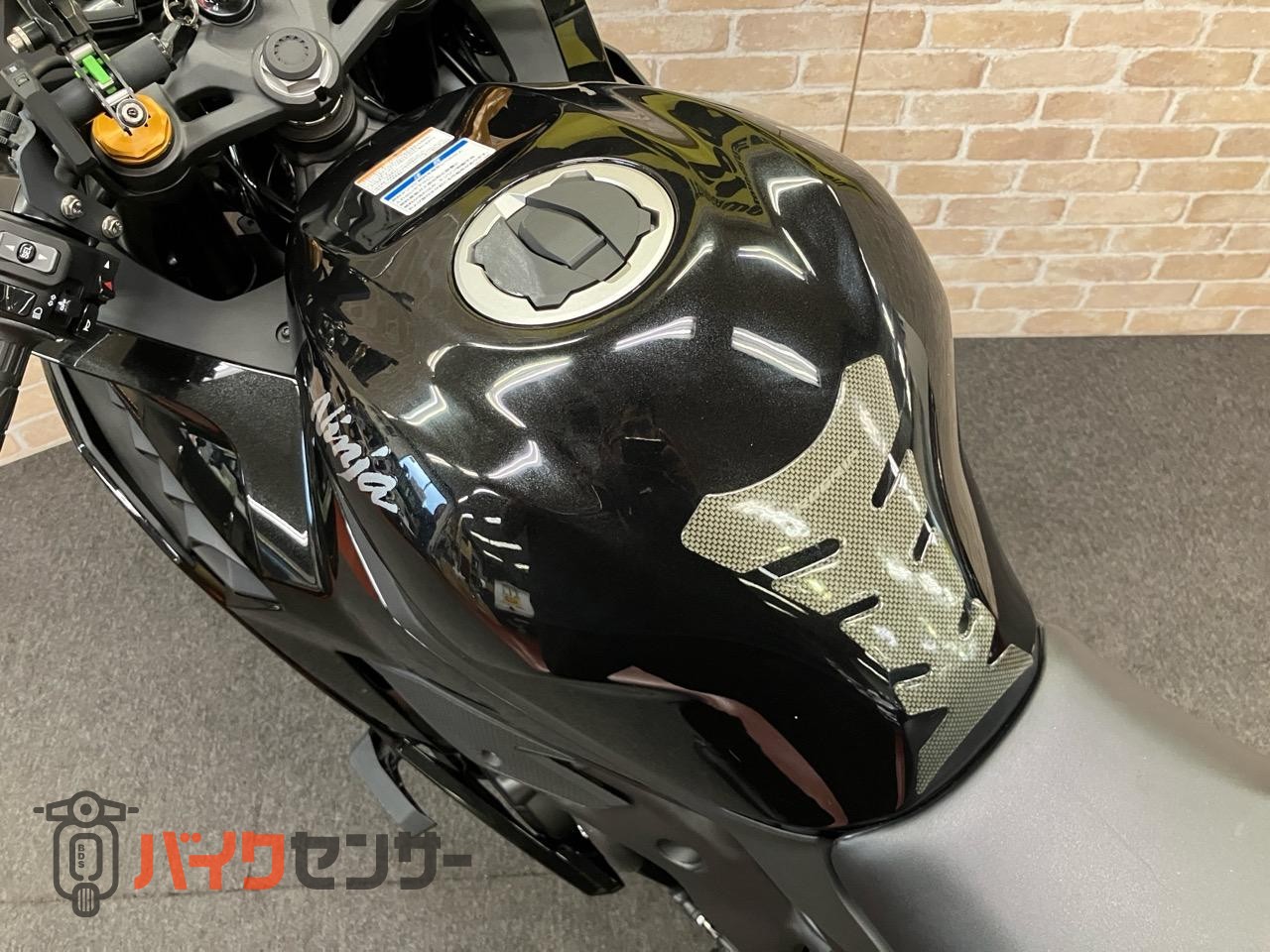 NINJA ZX-25R サイドスライダー　クイックシフター　ETC スマホホルダー装着_35