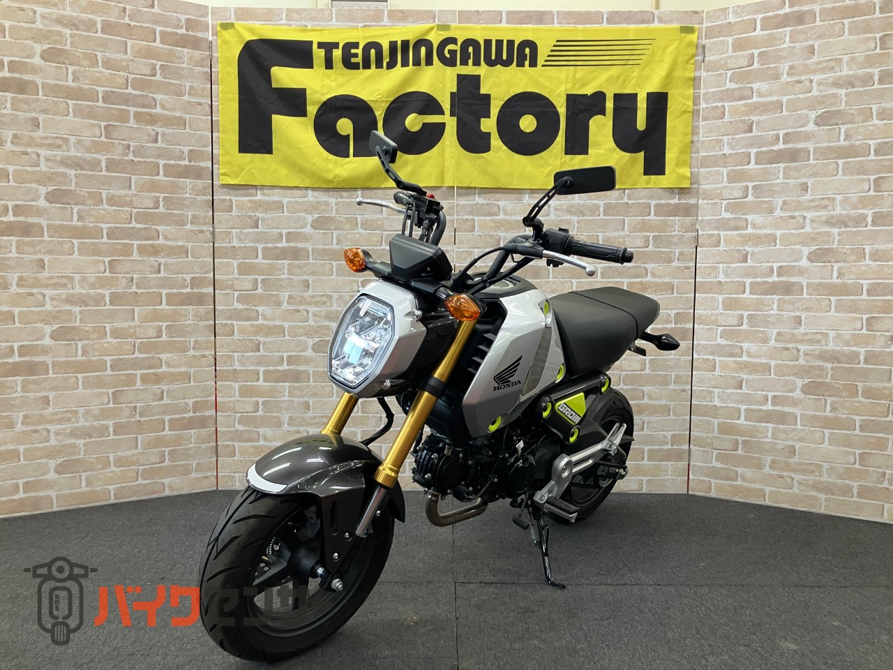 グロム　5速ミッション　JC92　ヨシムラカーボンマフラー　フェンダーレス　ミラーカスタム済み_3