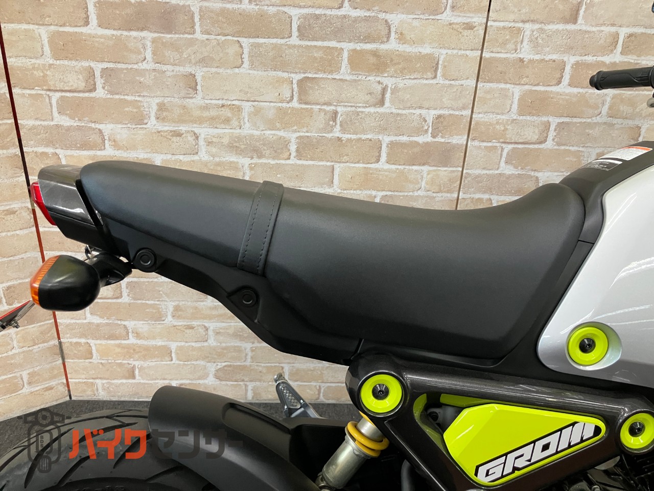 グロム　5速ミッション　JC92　ヨシムラカーボンマフラー　フェンダーレス　ミラーカスタム済み_6