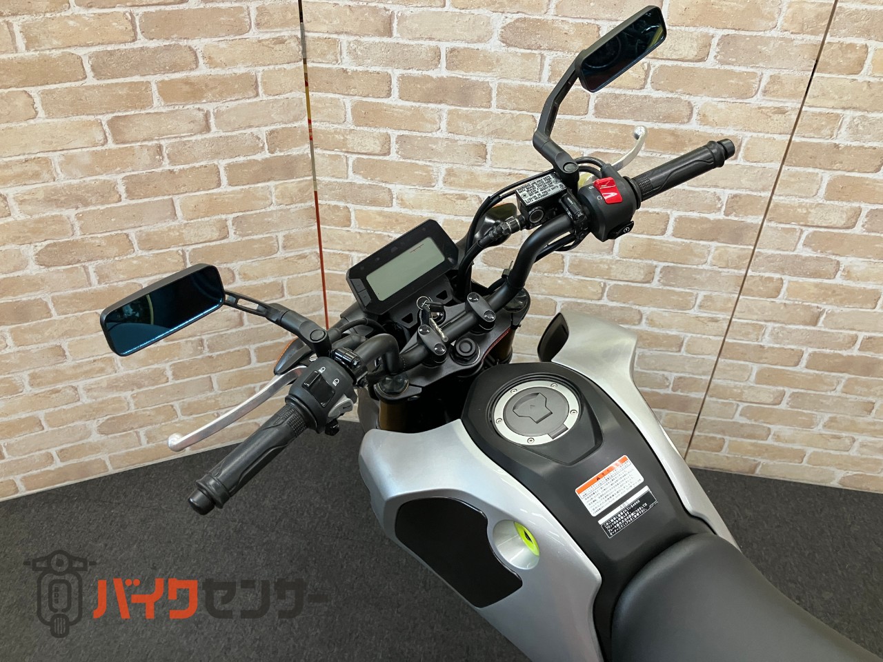 グロム　5速ミッション　JC92　ヨシムラカーボンマフラー　フェンダーレス　ミラーカスタム済み_18