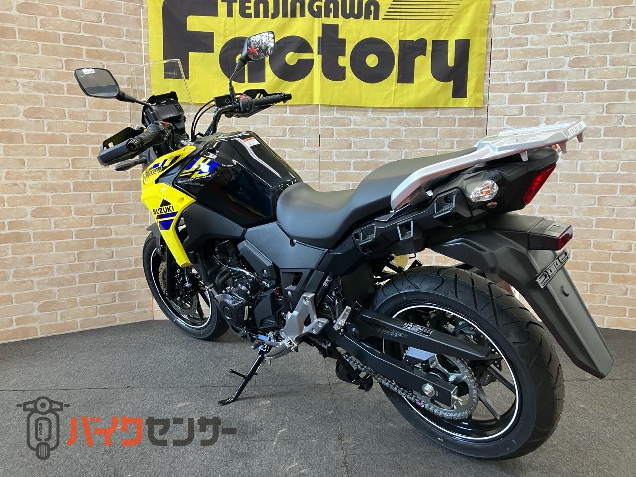 Vストローム250 M4モデル　２気筒エンジン_5