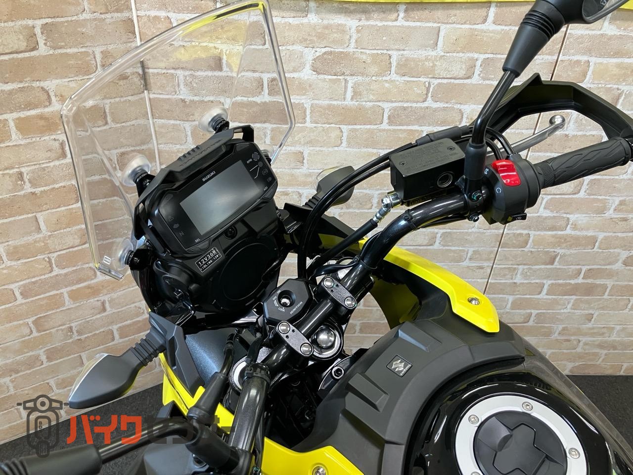 Vストローム250 M4モデル　２気筒エンジン_14