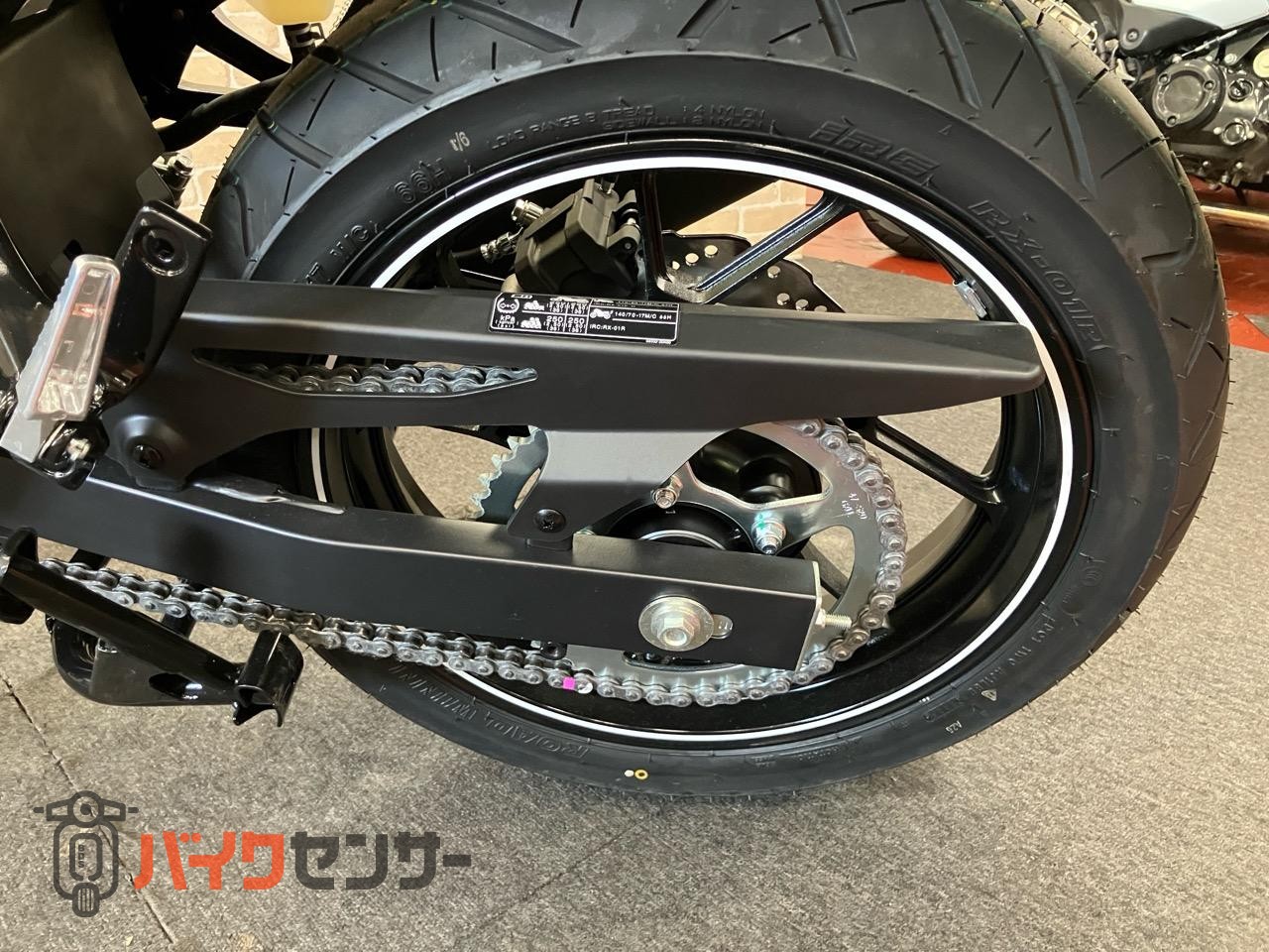 Vストローム250 M4モデル　２気筒エンジン_17