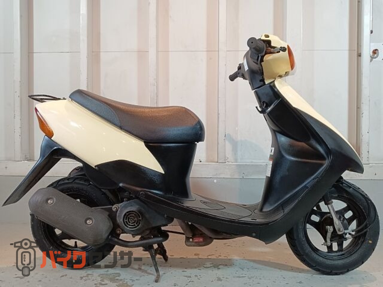スズキ レッツ２　２スト　50cc バッテリー新品　引取り限定（埼玉県久喜市） スズキ レッツ2 バイクの中古が安い！激安で譲ります・無料で