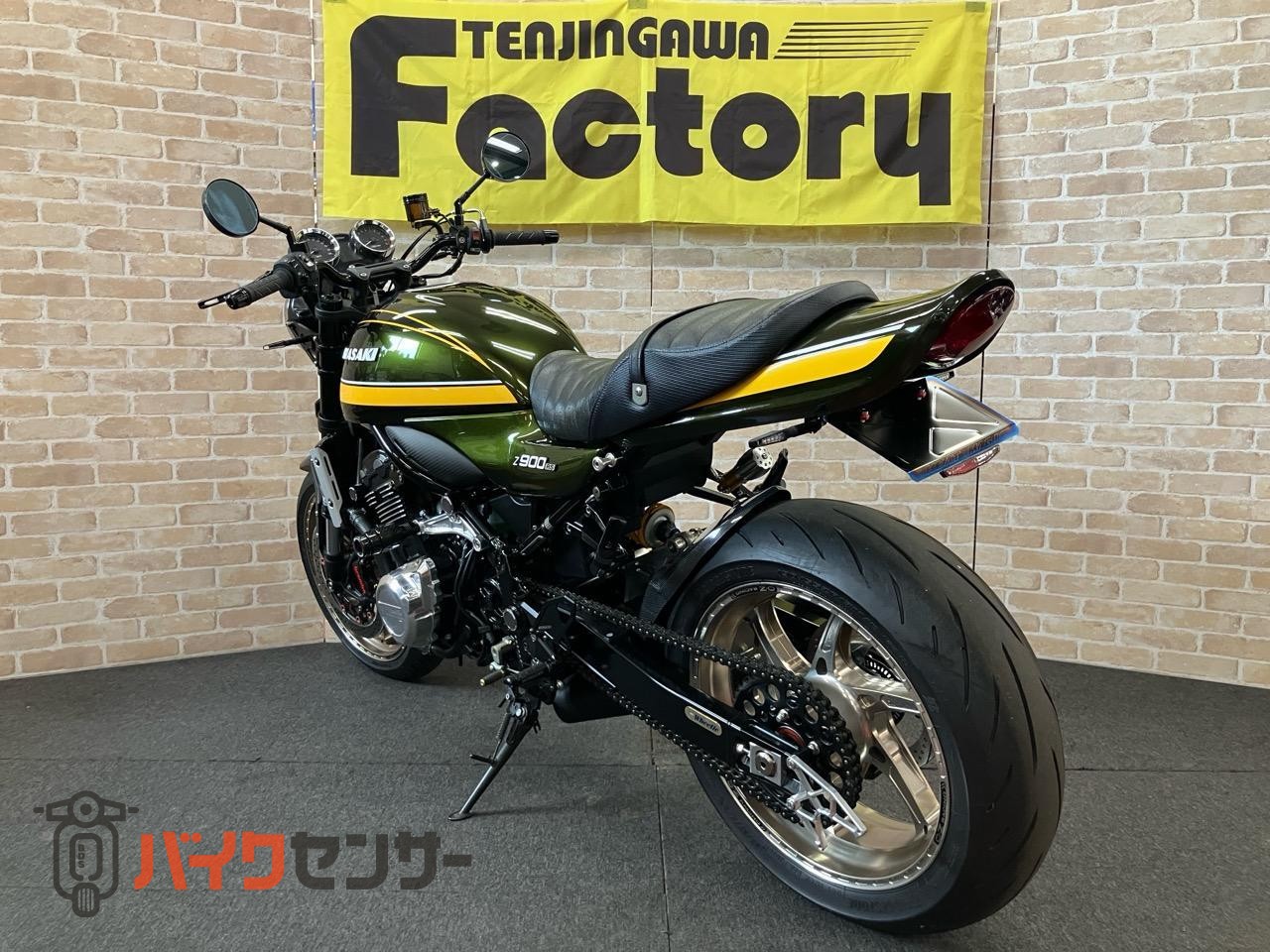 Z900RS　OZホイール　ウィリーパーツ多数　ブレンボ　SP忠男　オーリンズ　ロングテール　シート　フルカスタム仕様_4