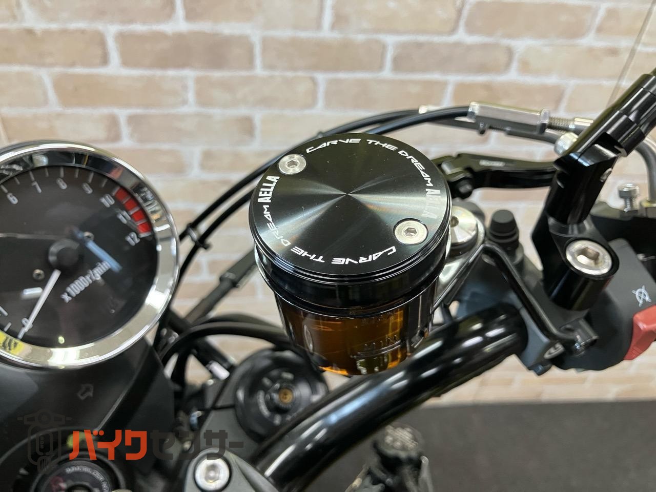 Z900RS　OZホイール　ウィリーパーツ多数　ブレンボ　SP忠男　オーリンズ　ロングテール　シート　フルカスタム仕様_12