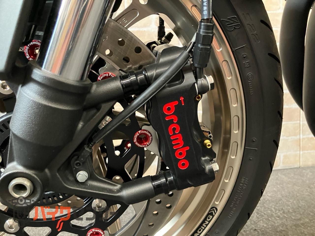 Z900RS　OZホイール　ウィリーパーツ多数　ブレンボ　SP忠男　オーリンズ　ロングテール　シート　フルカスタム仕様_16