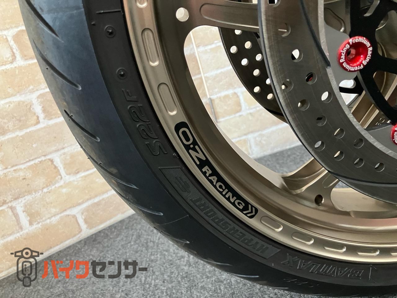 Z900RS　OZホイール　ウィリーパーツ多数　ブレンボ　SP忠男　オーリンズ　ロングテール　シート　フルカスタム仕様_18