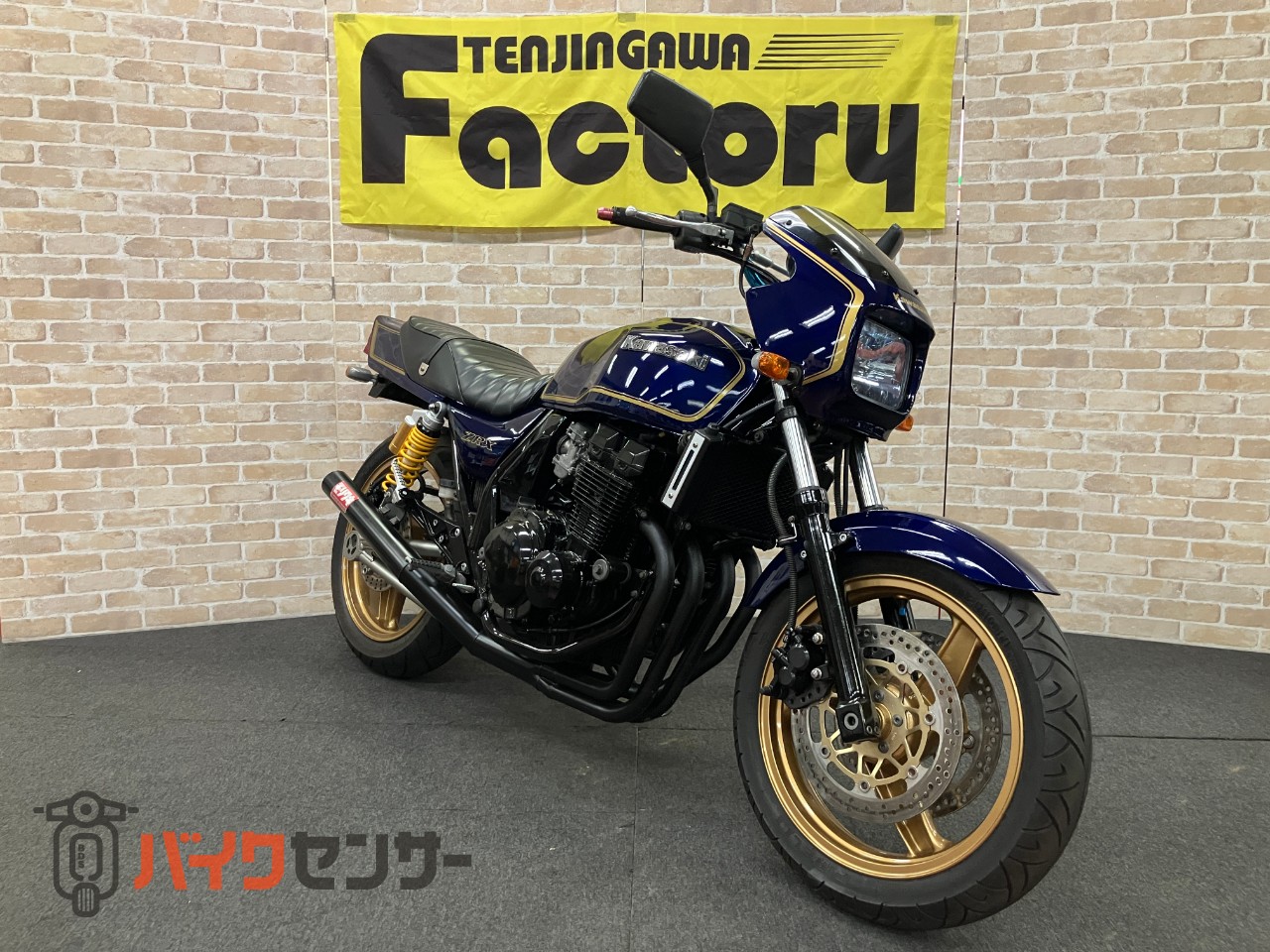 ZRX400　ＺＲＸ４００　マーク２カラー＆ゴールドホイールオリジナルペイント　モリワキショート　マルチリフレクター　社外リアサス_2