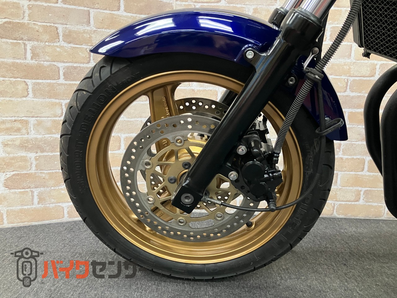ZRX400　ＺＲＸ４００　マーク２カラー＆ゴールドホイールオリジナルペイント　モリワキショート　マルチリフレクター　社外リアサス_22