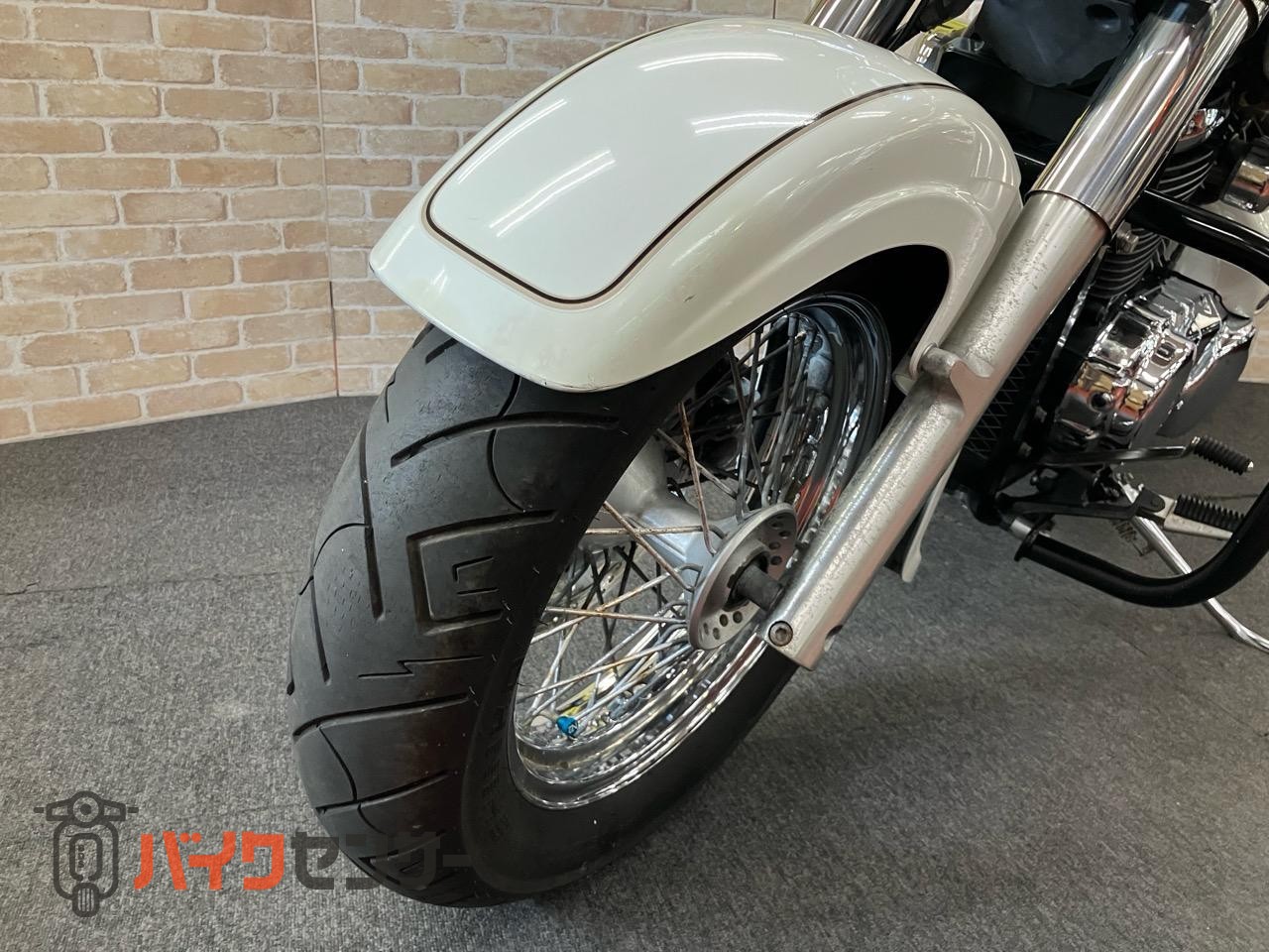 イントルーダー400クラシック スポークホイール　Vツインアメリカン　エンジンガード_21