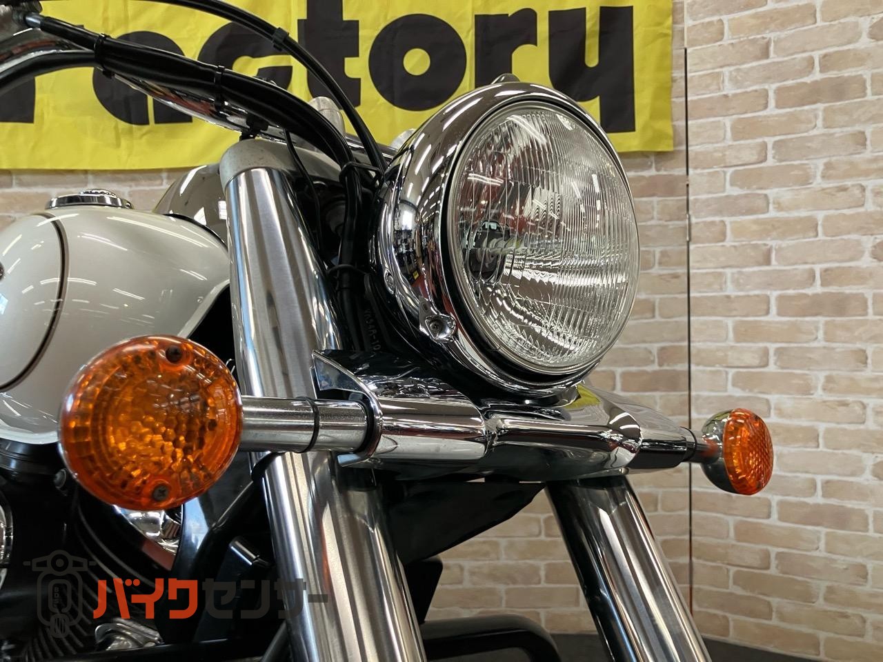 イントルーダー400クラシック スポークホイール　Vツインアメリカン　エンジンガード_25