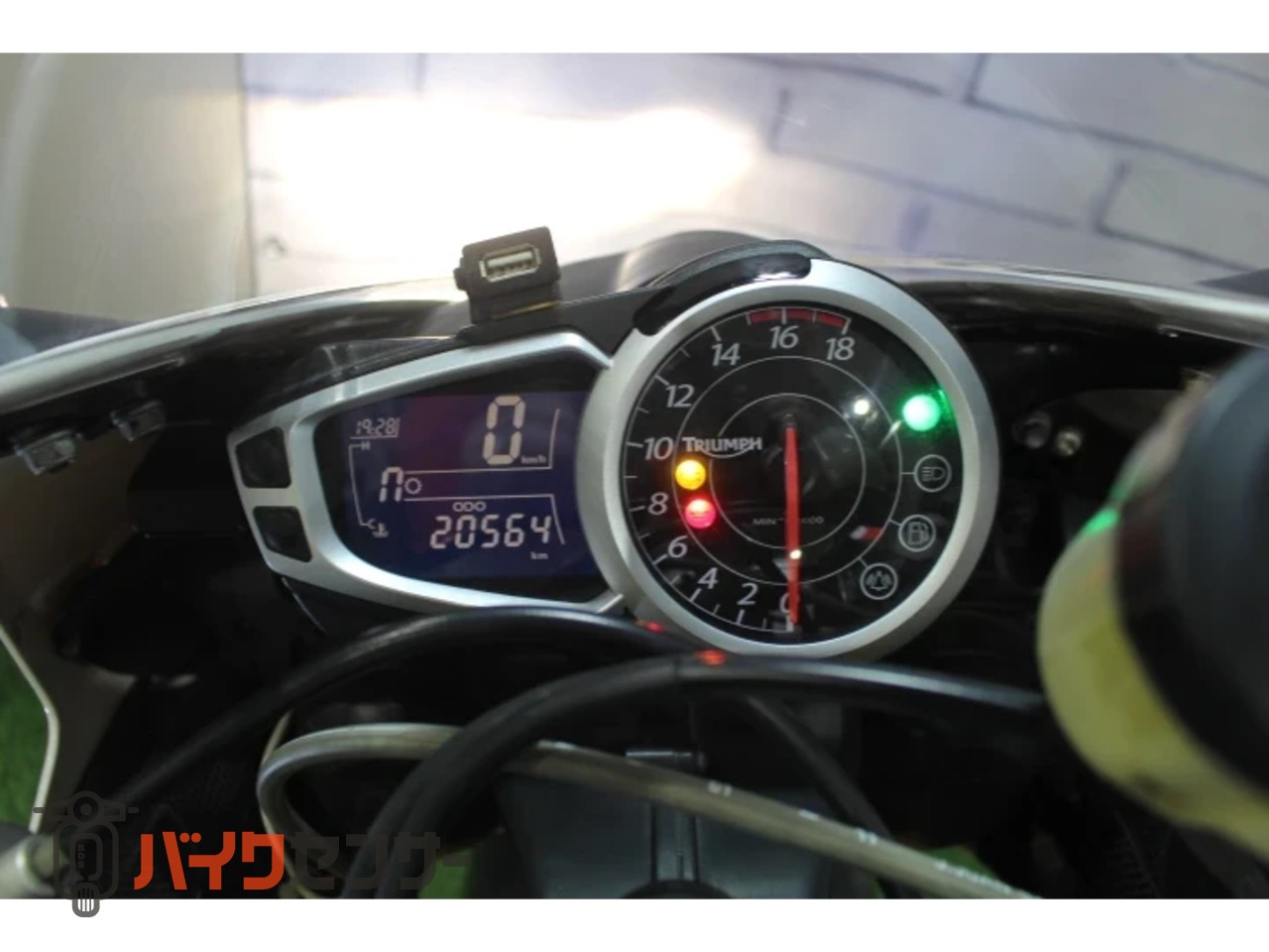 トライアンフ DAYTONA 675R B542792| BDSバイクセンサー