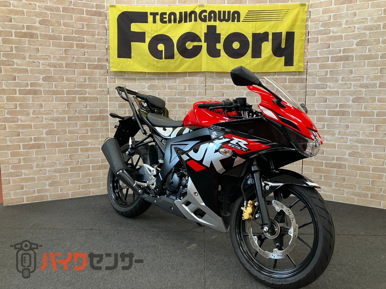 GSX-R125　リアキャリア_2