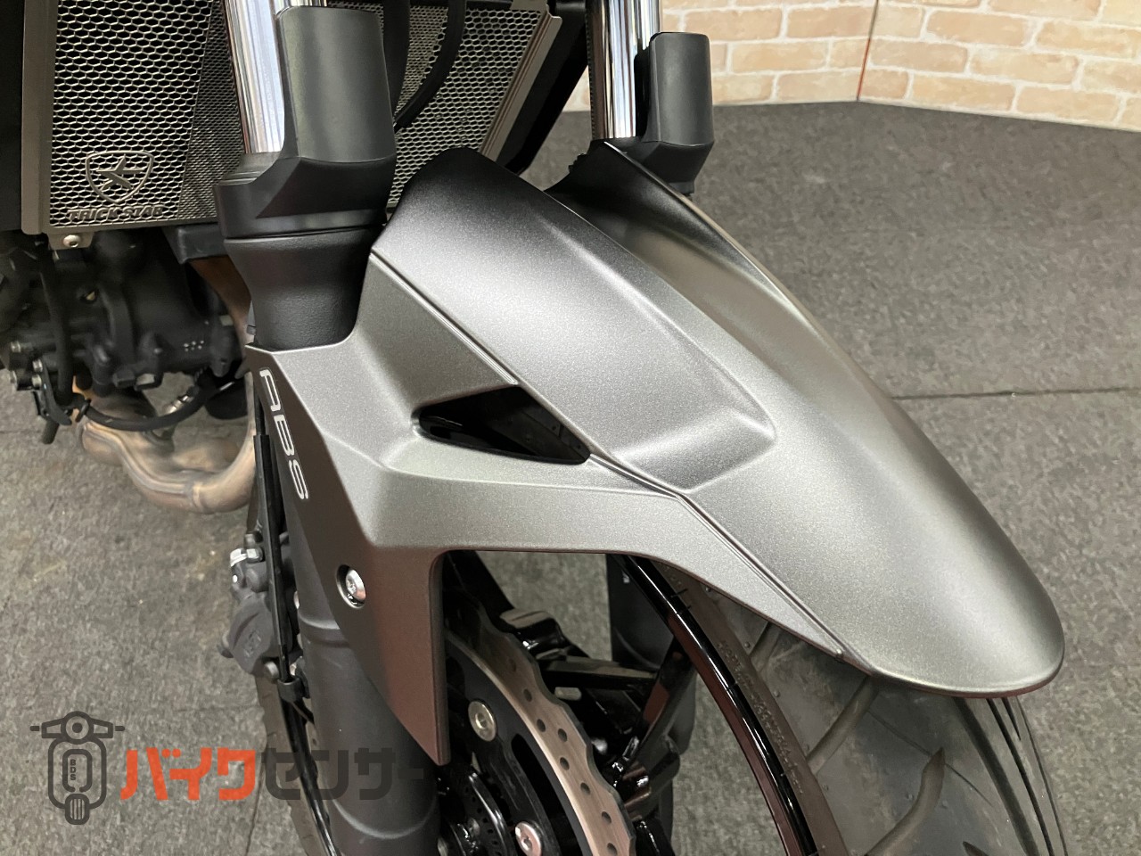 Z250 トリックスターイカヅチサイレンサー_17