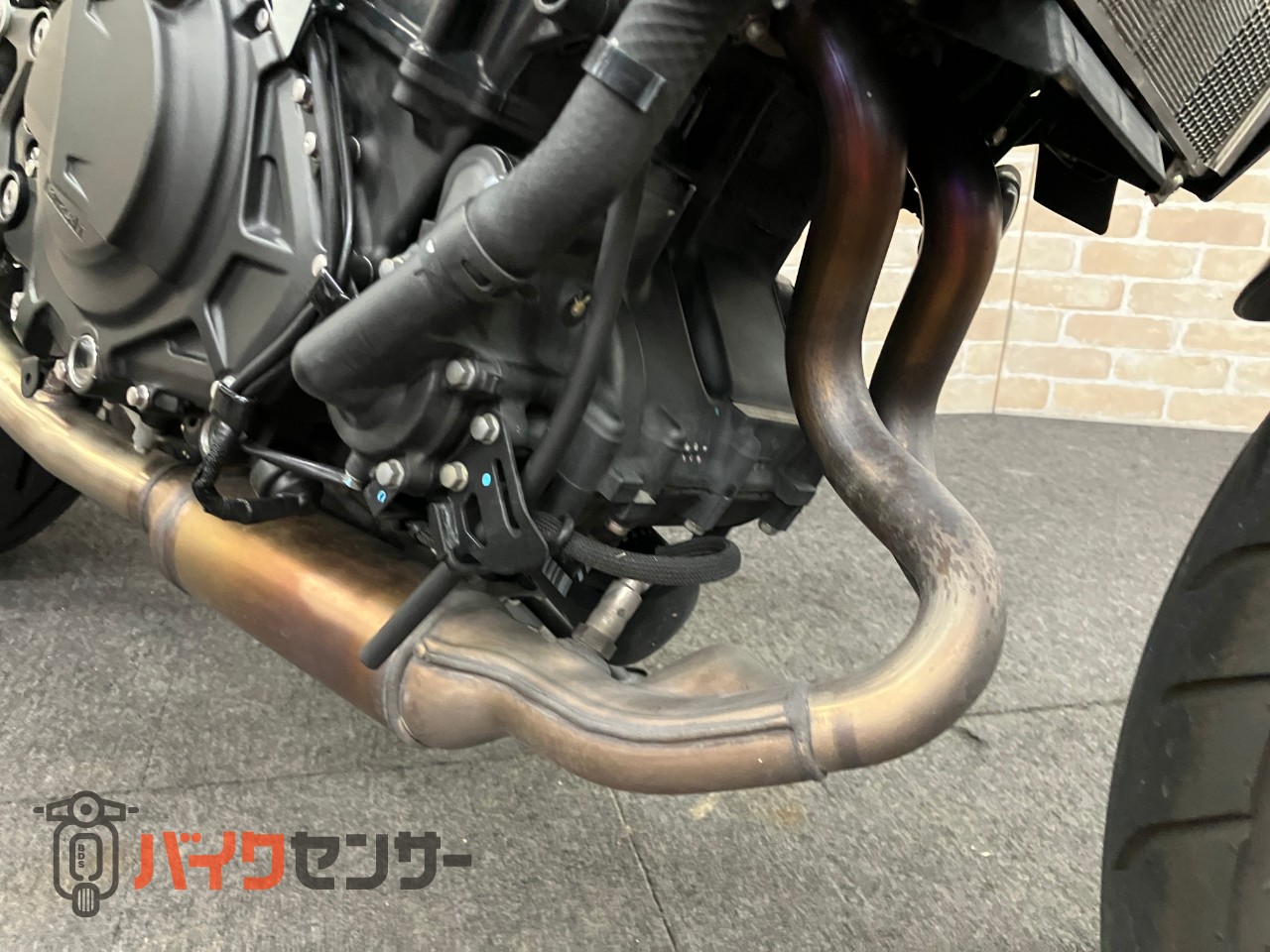 Z250 トリックスターイカヅチサイレンサー_18