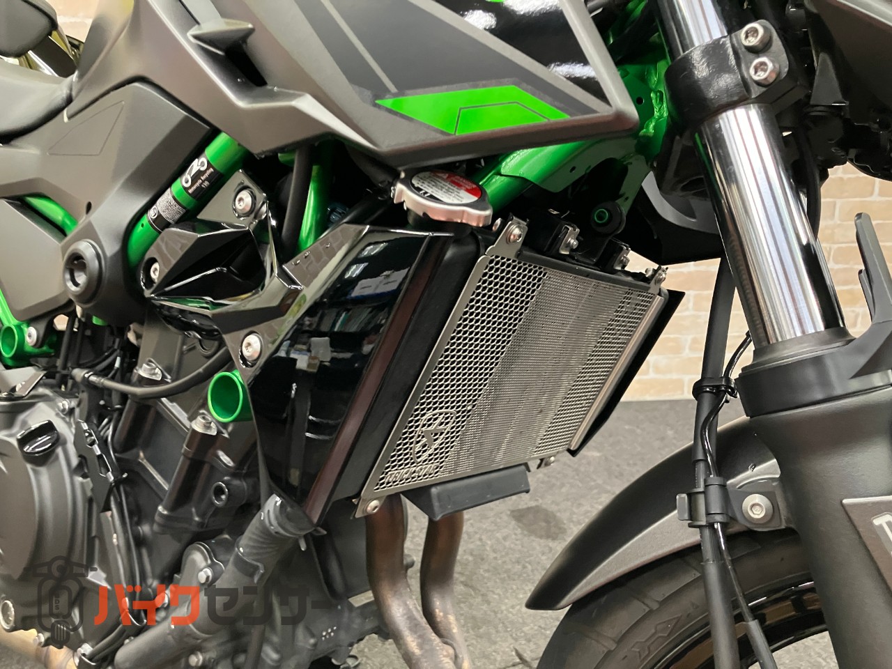 Z250 トリックスターイカヅチサイレンサー_19
