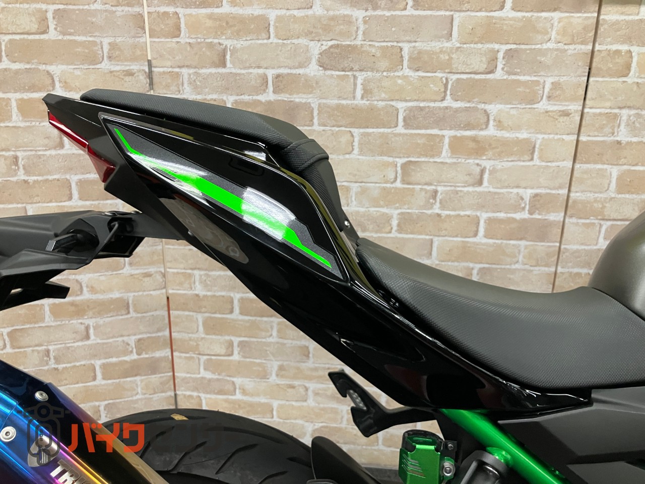 Z250 トリックスターイカヅチサイレンサー_27