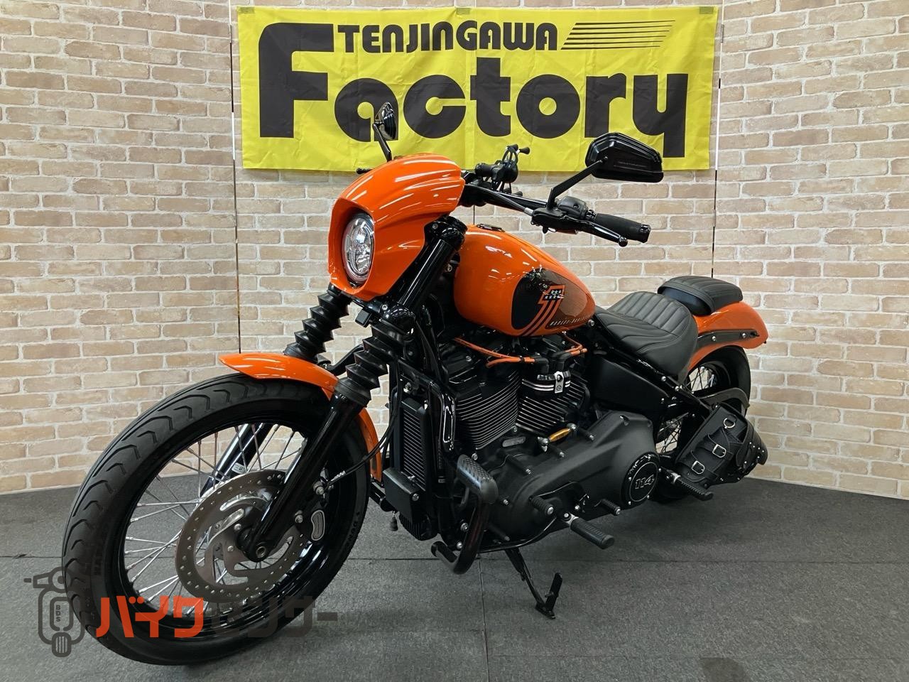 FXBBS ソフテイルストリートボブ114　BASSANIマフラー　エアクリ　イグニッションコイル　リアサスハイパープロ　フェンダーレス等_3
