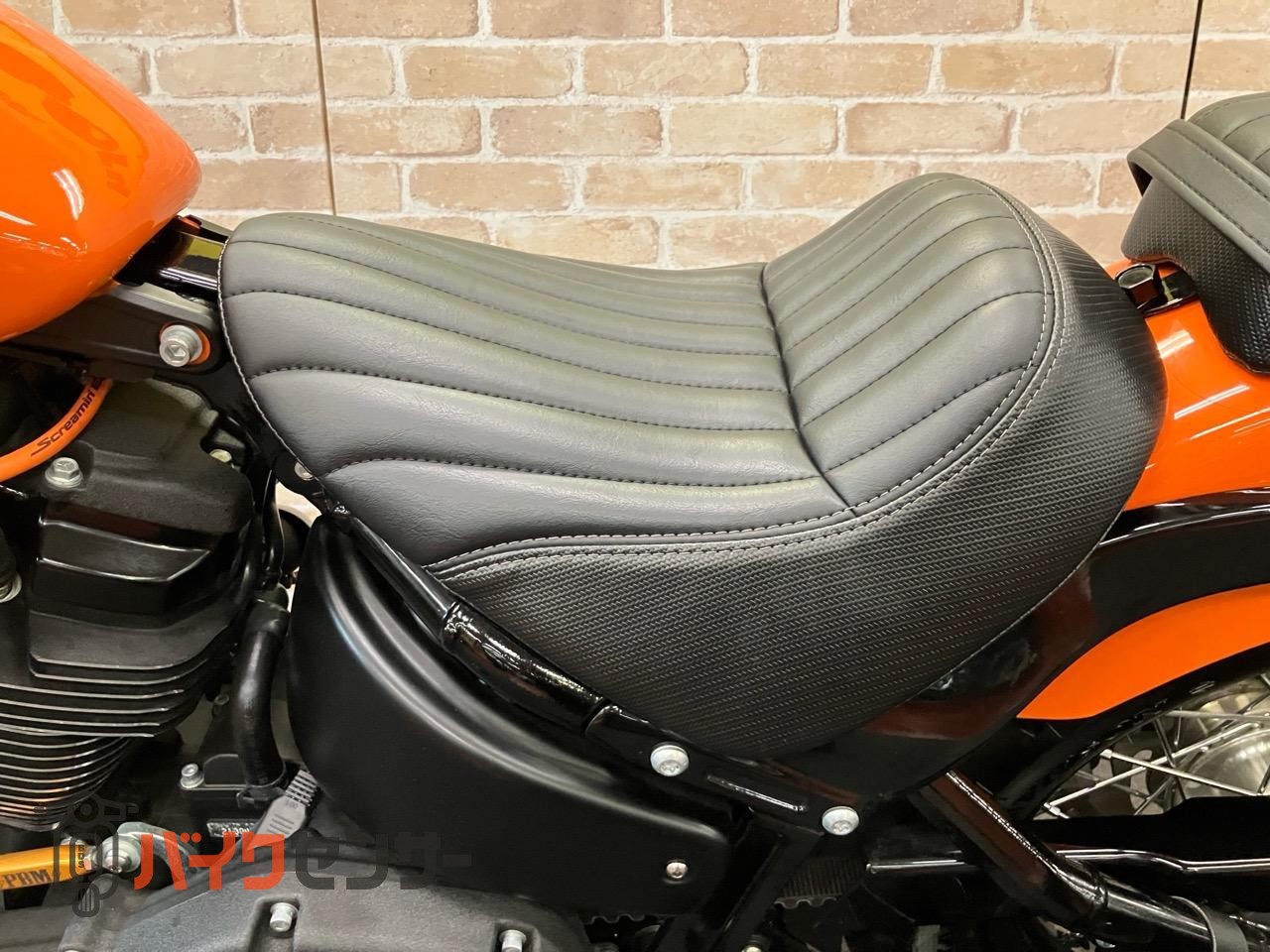 FXBBS ソフテイルストリートボブ114　BASSANIマフラー　エアクリ　イグニッションコイル　リアサスハイパープロ　フェンダーレス等_29