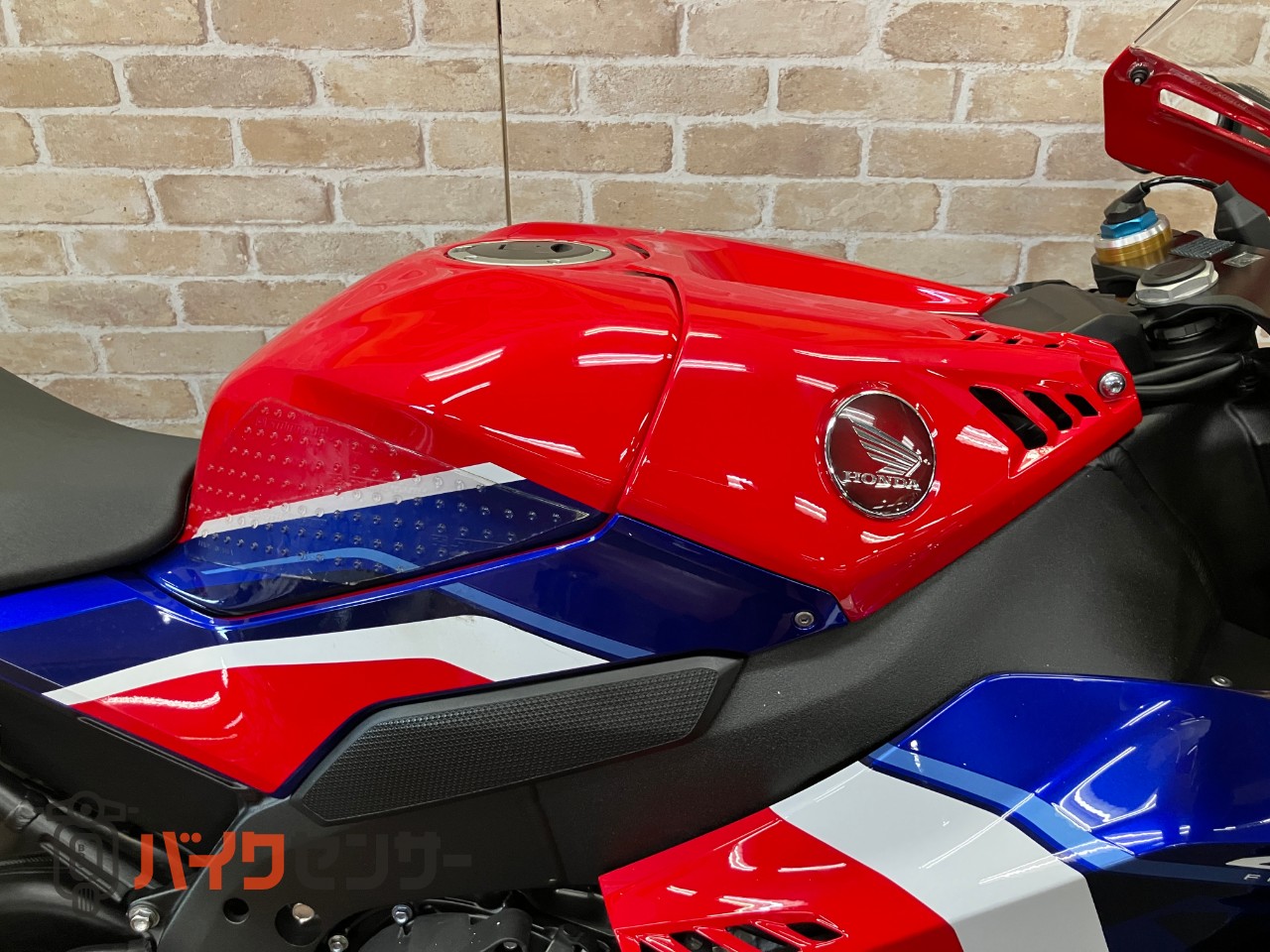 CBR1000RR-R　SP GBレーシングカバー　コアガード　フェンダーレス_7