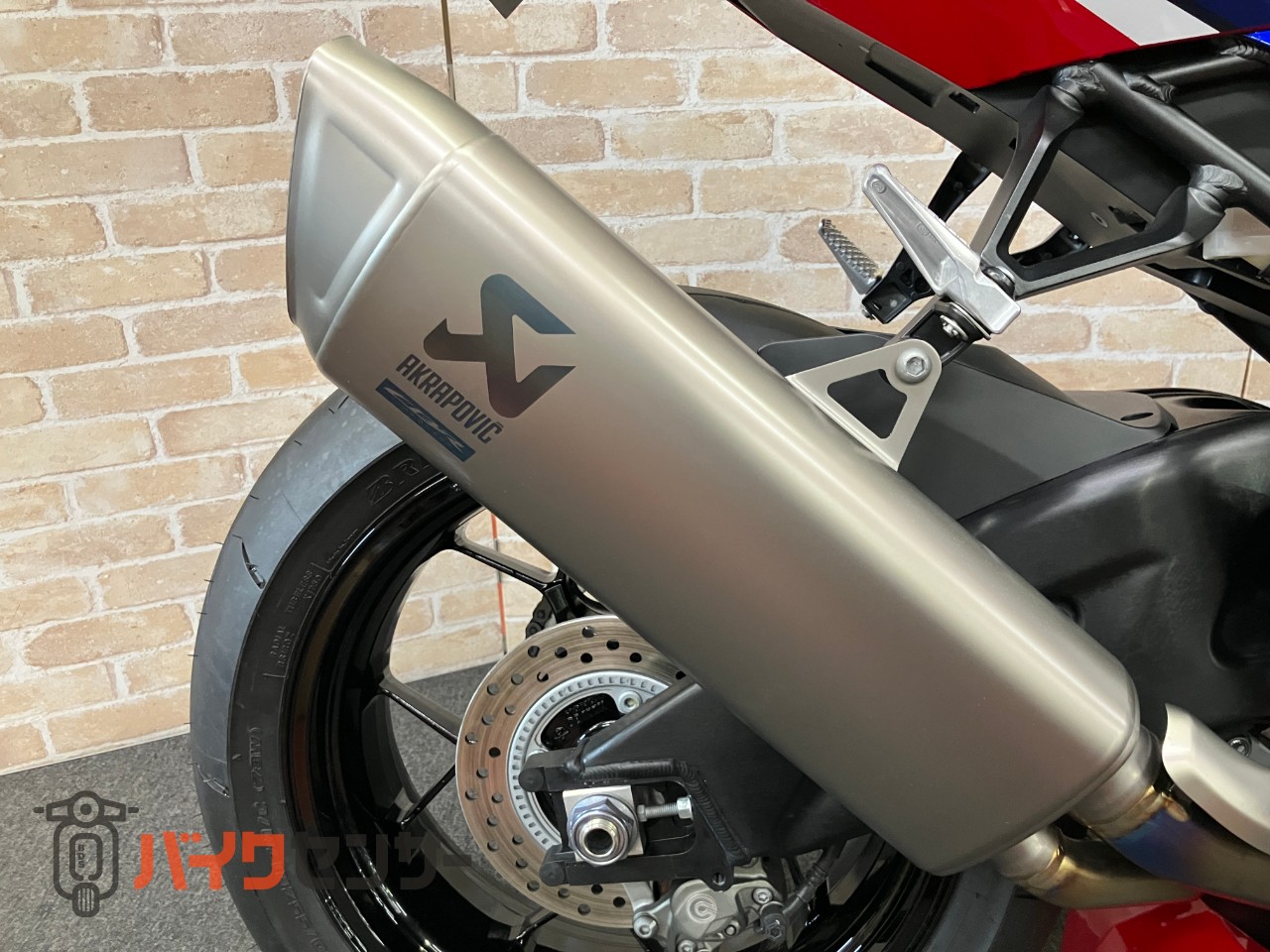 CBR1000RR-R　SP GBレーシングカバー　コアガード　フェンダーレス_10
