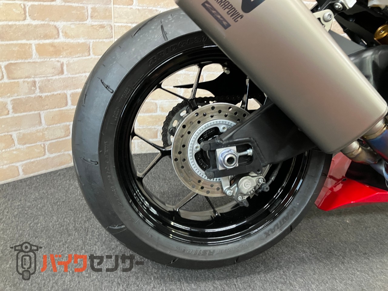 CBR1000RR-R　SP GBレーシングカバー　コアガード　フェンダーレス_11