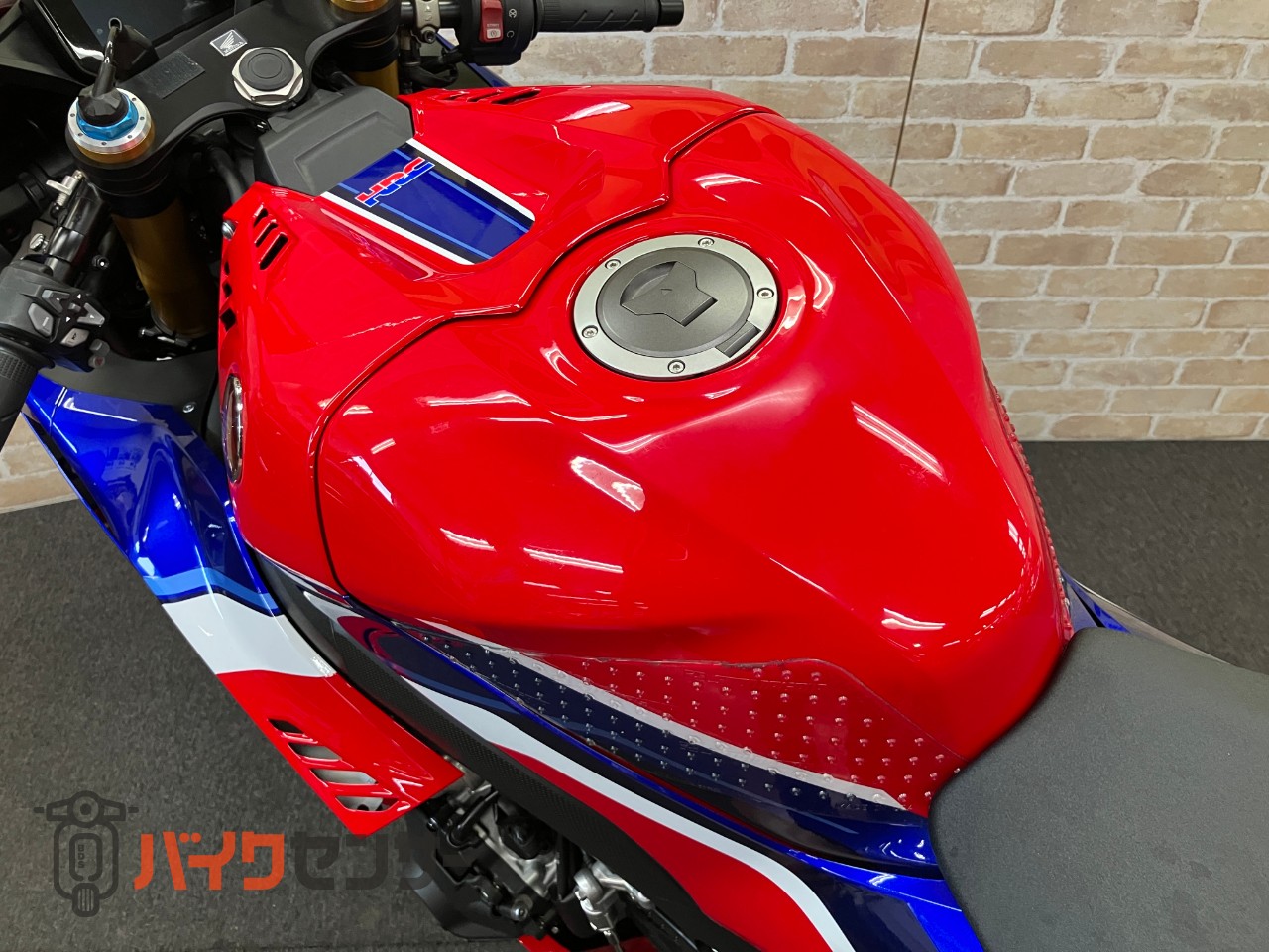 CBR1000RR-R　SP GBレーシングカバー　コアガード　フェンダーレス_19