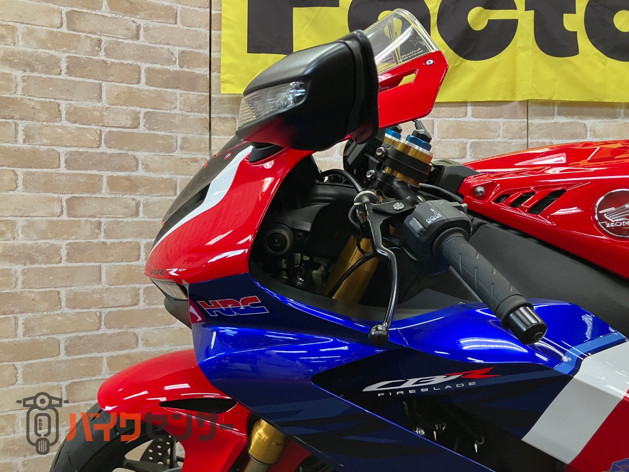 CBR1000RR-R　SP GBレーシングカバー　コアガード　フェンダーレス_23